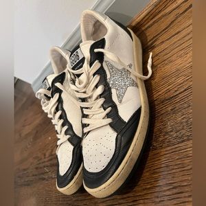 Golden Goose Ball Star Metallic Low Top - size 39